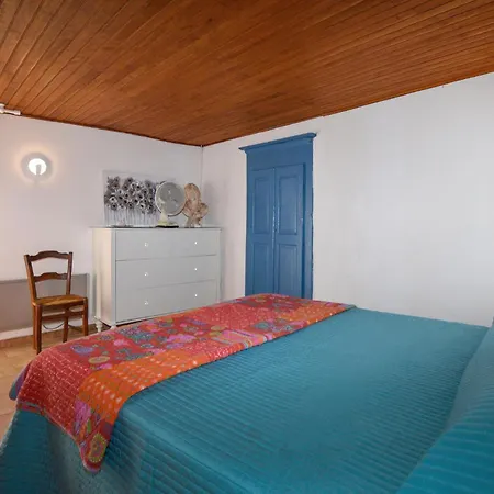 Casa de Férias 3 Bedroom Stunning In Marignana