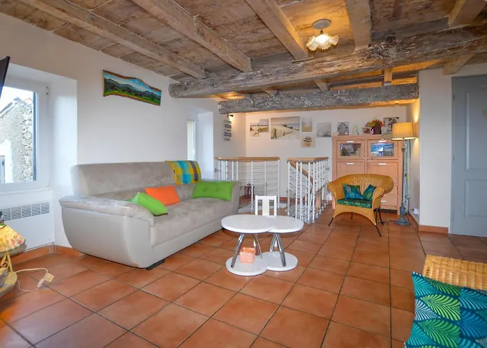 Holiday home 3 Bedroom Stunning In *