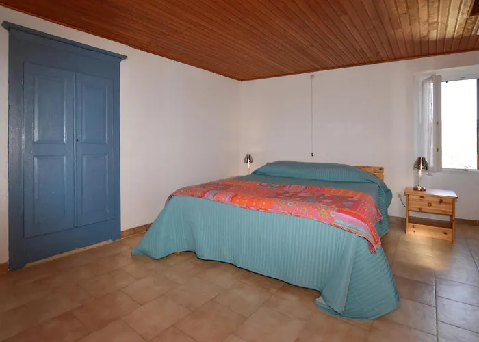 3 Bedroom Stunning In * Marignana