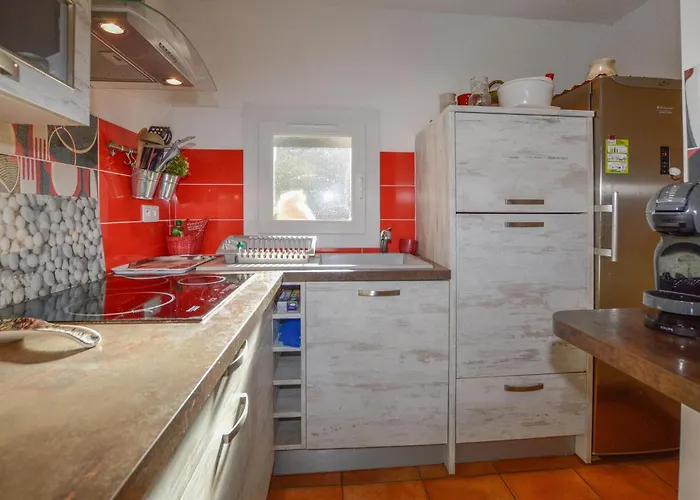 3 Bedroom Stunning In Σπίτι διακοπών *