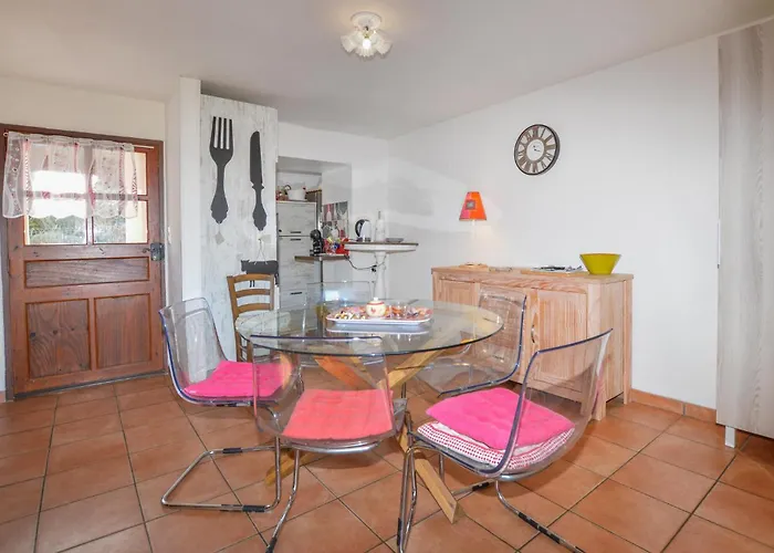 3 Bedroom Stunning In *